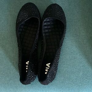 Black flats